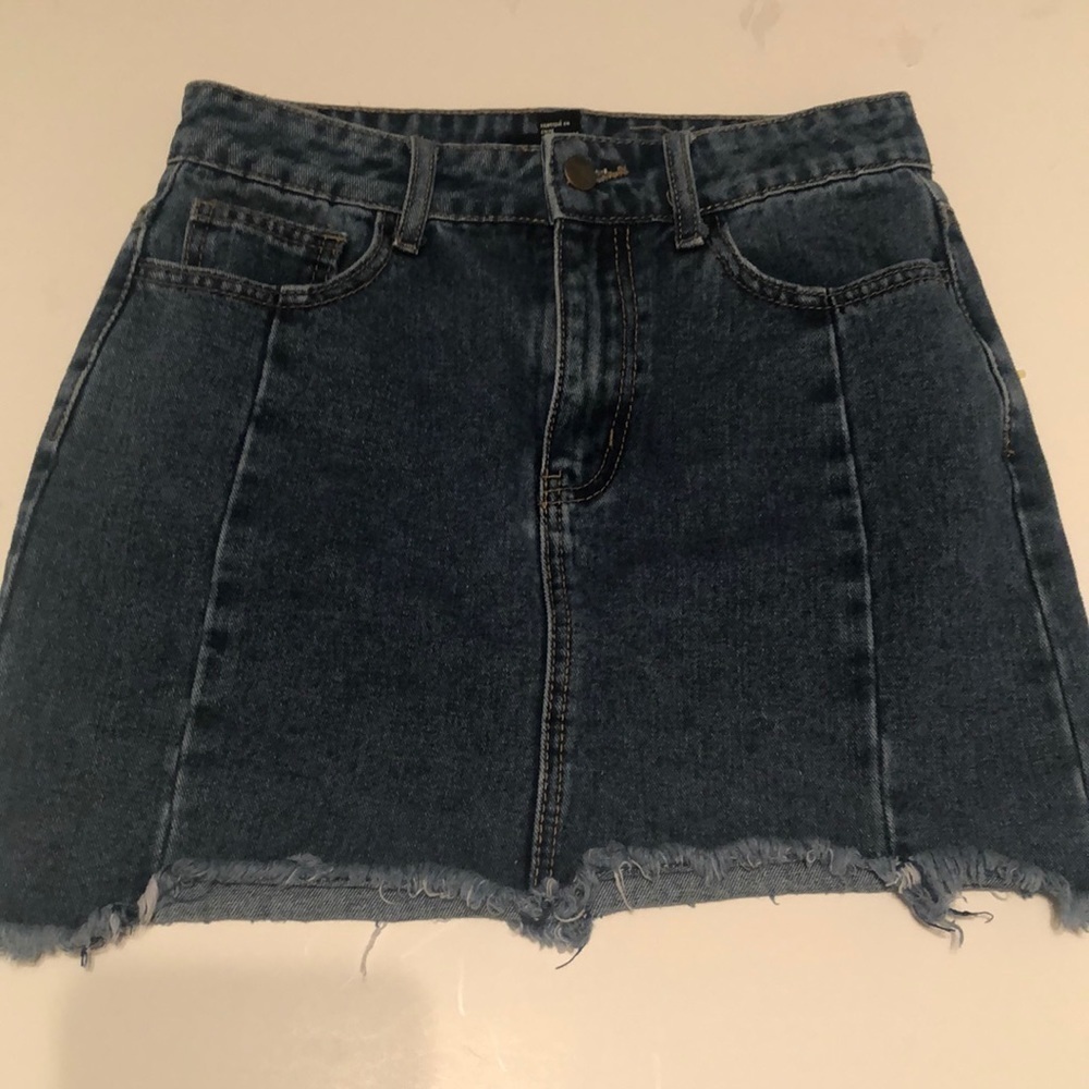 Forever 21 denim skirt, sz S